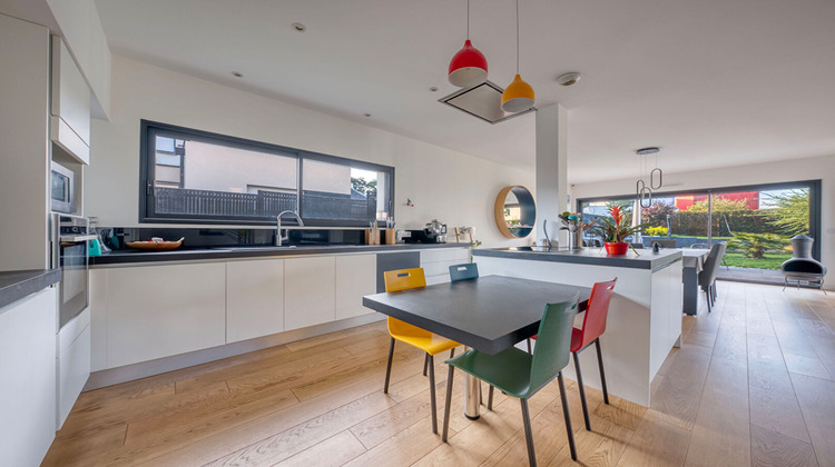 Ma-Cabane - Vente Maison BRUZ, 164 m²