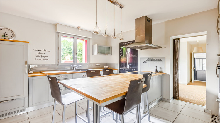 Ma-Cabane - Vente Maison BRUZ, 230 m²