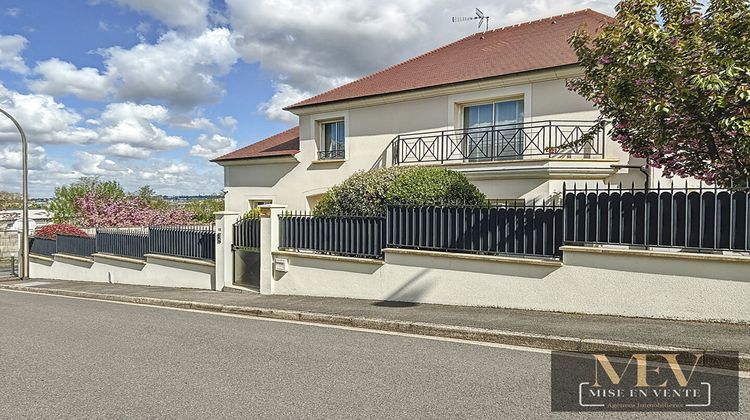 Ma-Cabane - Vente Maison BRY-SUR-MARNE, 208 m²