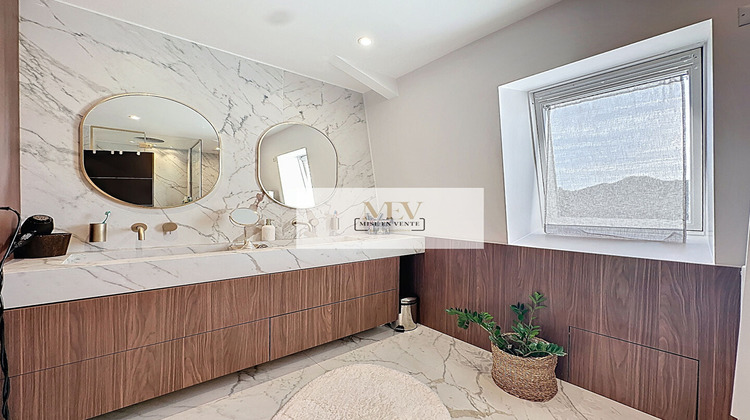 Ma-Cabane - Vente Maison BRY-SUR-MARNE, 195 m²