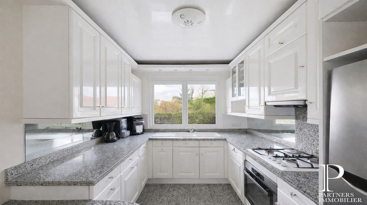 Ma-Cabane - Vente Maison BRY-SUR-MARNE, 123 m²