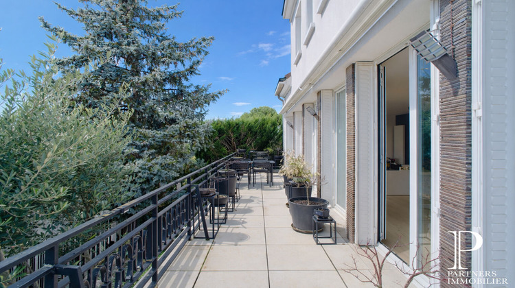 Ma-Cabane - Vente Maison BRY-SUR-MARNE, 305 m²