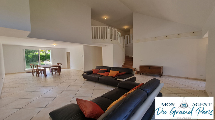 Ma-Cabane - Vente Maison BUC, 158 m²