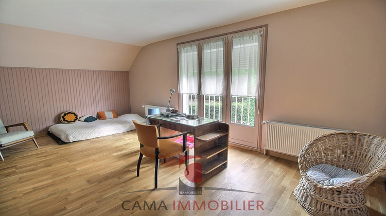 Ma-Cabane - Vente Maison Buc, 190 m²