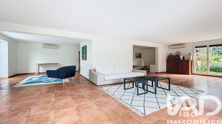 Ma-Cabane - Vente Maison Buc, 191 m²