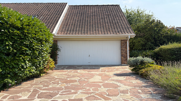 Ma-Cabane - Vente Maison BUC, 0 m²