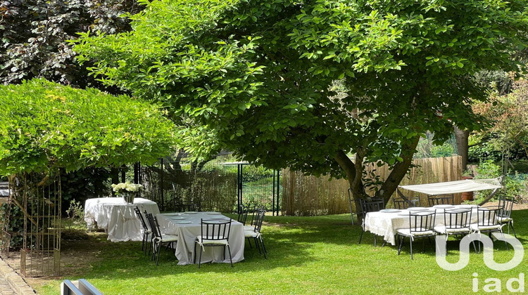 Ma-Cabane - Vente Maison Buc, 400 m²