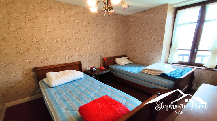 Ma-Cabane - Vente Maison Bugeat, 215 m²