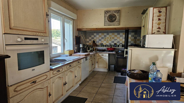 Ma-Cabane - Vente Maison Bugeat, 156 m²