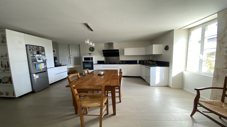 Ma-Cabane - Vente Maison Bunzac, 300 m²