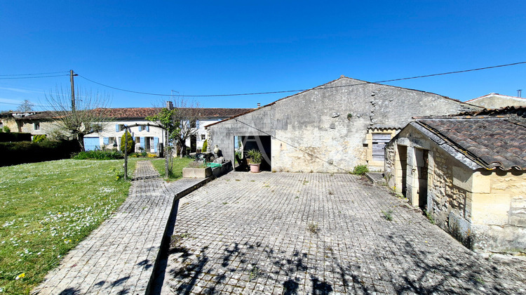 Ma-Cabane - Vente Maison BURIE, 290 m²