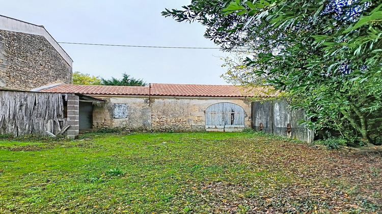 Ma-Cabane - Vente Maison Burie, 158 m²