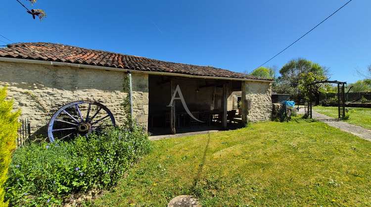 Ma-Cabane - Vente Maison BURIE, 285 m²