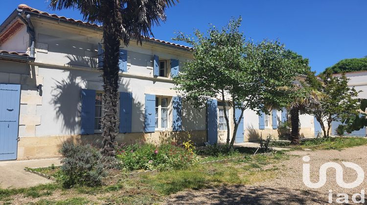 Ma-Cabane - Vente Maison Bussac-Forêt, 212 m²