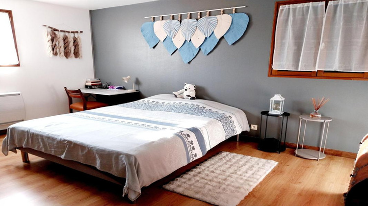 Ma-Cabane - Vente Maison BUSSAC FORET, 307 m²