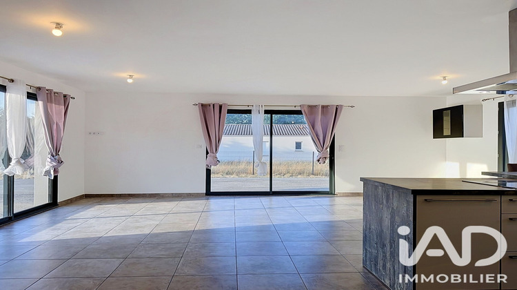 Ma-Cabane - Vente Maison Bussac-Forêt, 106 m²