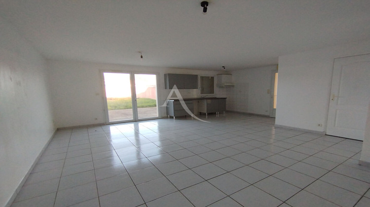 Ma-Cabane - Vente Maison BUSSAC-SUR-CHARENTE, 174 m²