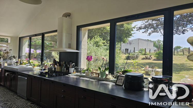 Ma-Cabane - Vente Maison Bussac-sur-Charente, 245 m²