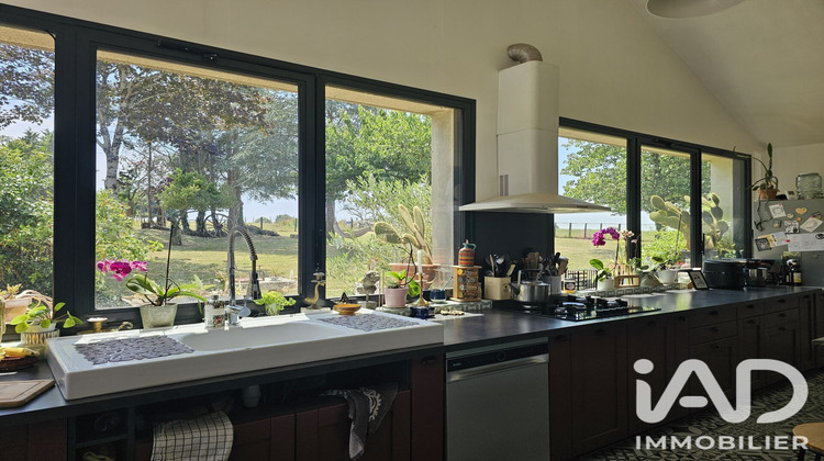Ma-Cabane - Vente Maison Bussac-sur-Charente, 245 m²