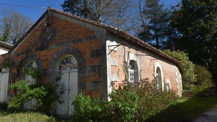 Ma-Cabane - Vente Maison Busserolles, 513 m²