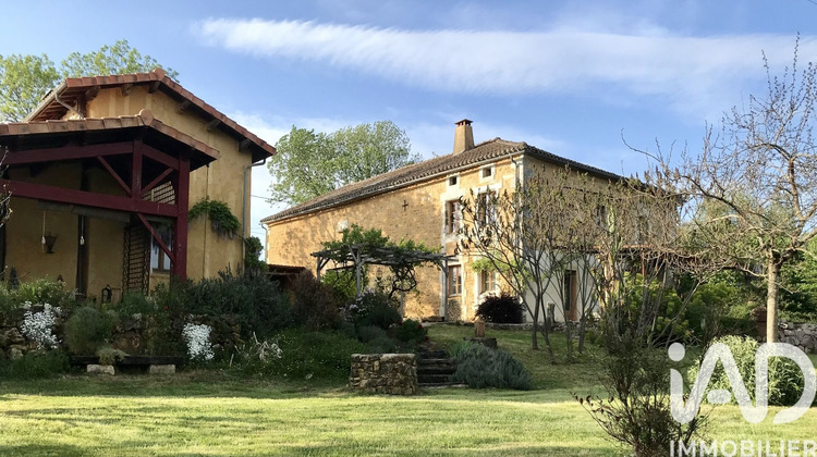 Ma-Cabane - Vente Maison Bussière-Badil, 470 m²