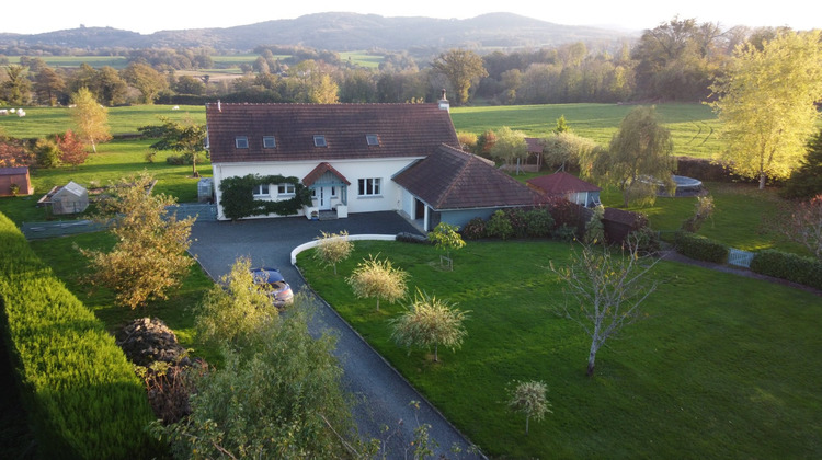 Ma-Cabane - Vente Maison Bussière-Dunoise, 202 m²