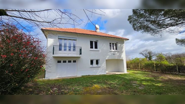 Ma-Cabane - Vente Maison BUSSIERE POITEVINE, 91 m²