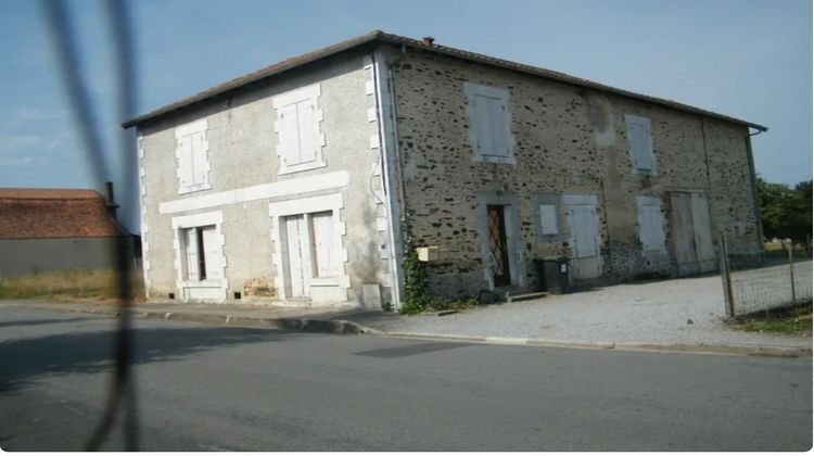 Ma-Cabane - Vente Maison BUSSIERE POITEVINE, 180 m²