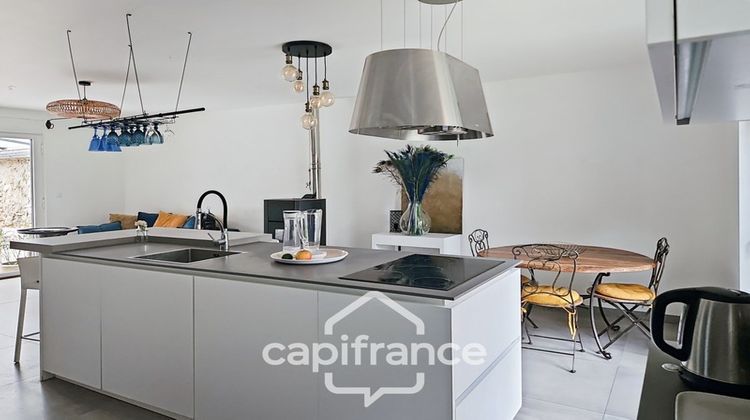 Ma-Cabane - Vente Maison BUSSY SAINT GEORGES, 90 m²