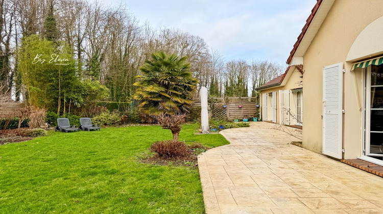 Ma-Cabane - Vente Maison BUSSY SAINT GEORGES, 189 m²