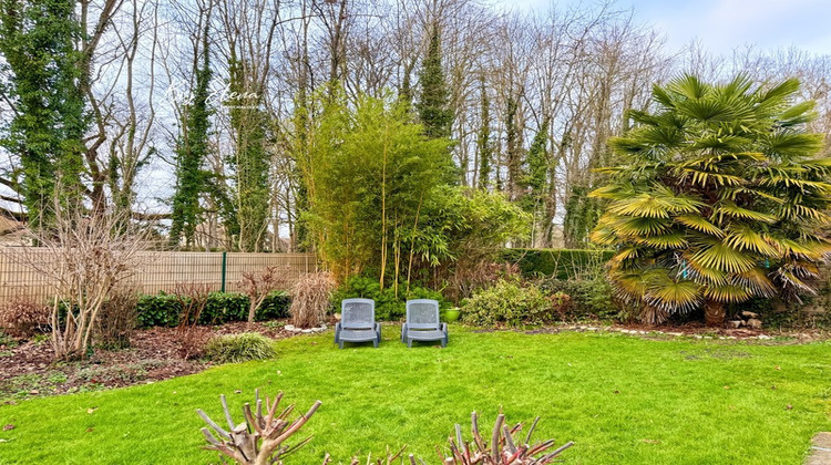 Ma-Cabane - Vente Maison BUSSY SAINT GEORGES, 189 m²