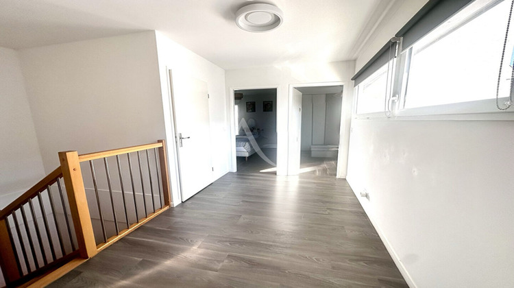 Ma-Cabane - Vente Maison BUSSY-SAINT-GEORGES, 103 m²