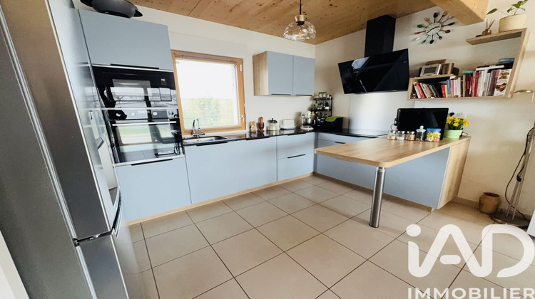 Ma-Cabane - Vente Maison Bussy-Saint-Georges, 84 m²