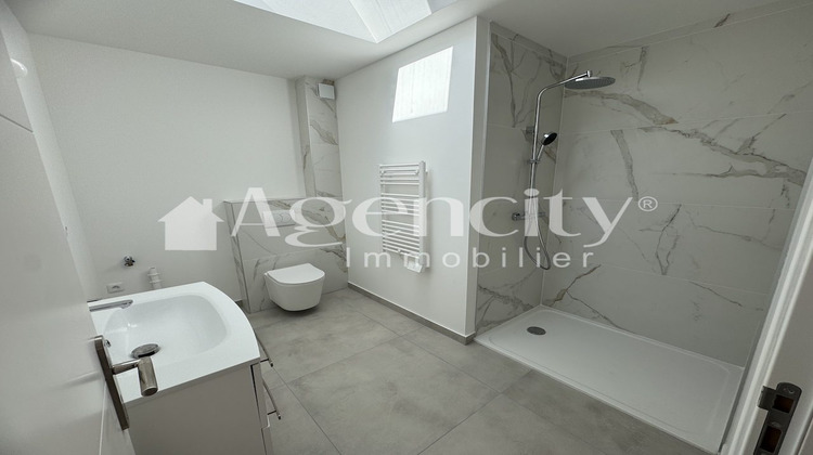 Ma-Cabane - Vente Maison Bussy-Saint-Georges, 138 m²