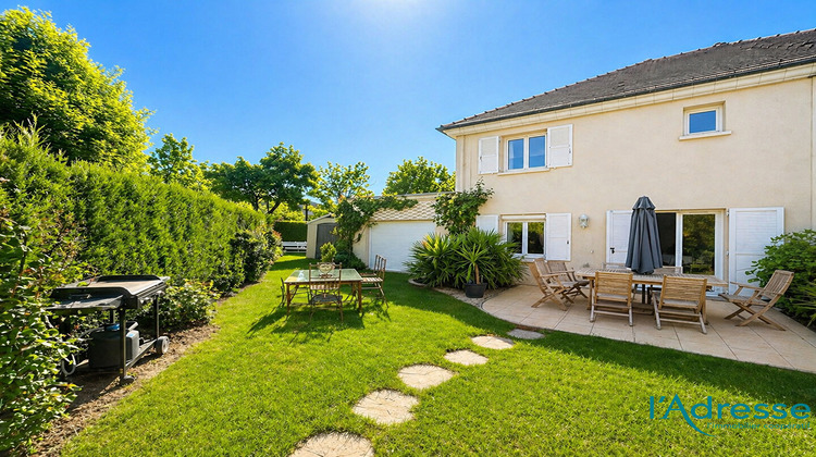Ma-Cabane - Vente Maison BUSSY-SAINT-GEORGES, 118 m²