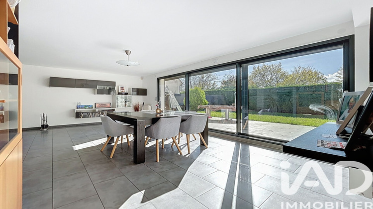 Ma-Cabane - Vente Maison Bussy-Saint-Georges, 141 m²