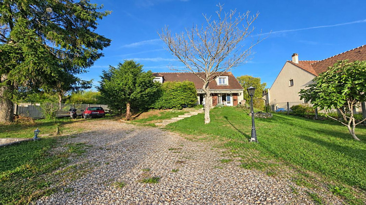 Ma-Cabane - Vente Maison BUSSY SAINT MARTIN, 145 m²