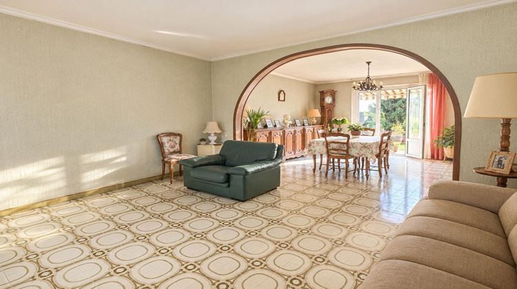 Ma-Cabane - Vente Maison BUSSY SAINT MARTIN, 145 m²