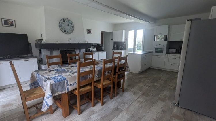 Ma-Cabane - Vente Maison CABARIOT, 244 m²