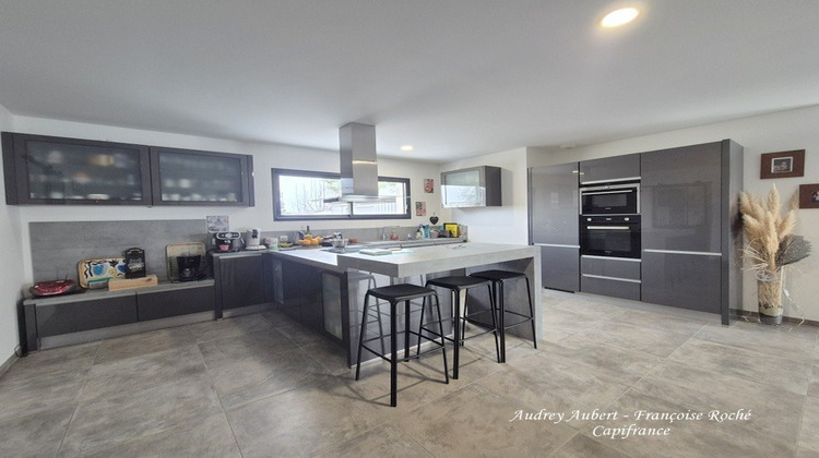 Ma-Cabane - Vente Maison CABARIOT, 131 m²