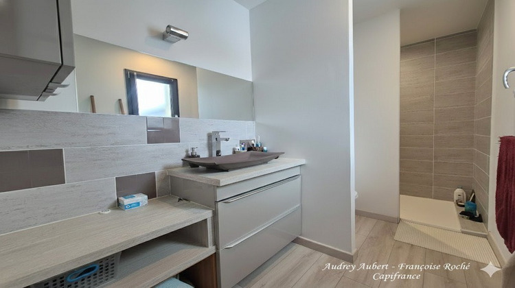 Ma-Cabane - Vente Maison CABARIOT, 131 m²