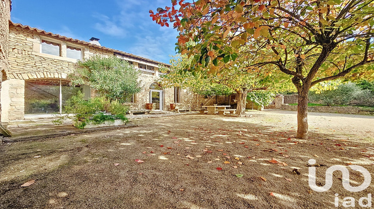 Ma-Cabane - Vente Maison Cabrières-d'Avignon, 204 m²