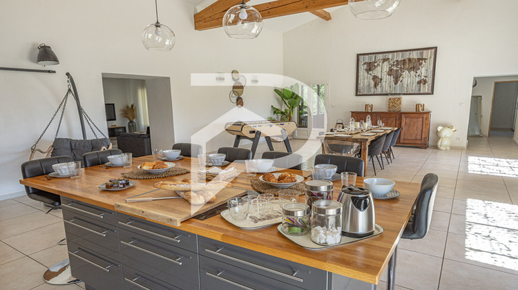 Ma-Cabane - Vente Maison CABRIERES-D'AVIGNON, 250 m²