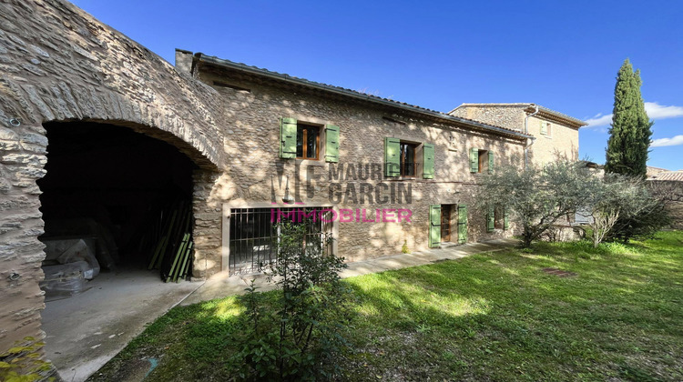 Ma-Cabane - Vente Maison Cabrières-d'Avignon, 269 m²