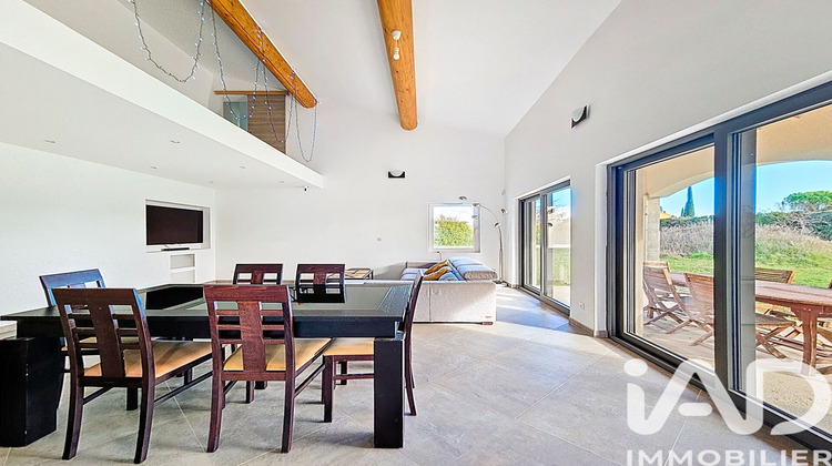 Ma-Cabane - Vente Maison Cabrières-d'Avignon, 199 m²