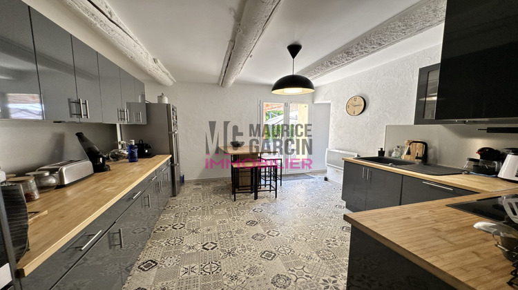 Ma-Cabane - Vente Maison Caderousse, 201 m²