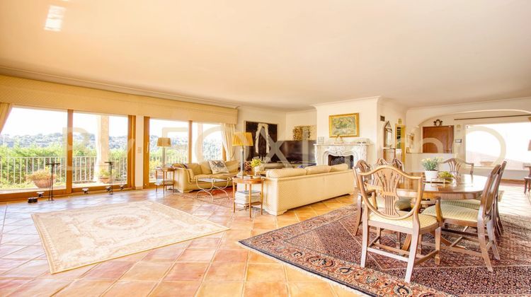 Ma-Cabane - Vente Maison Cagnes-sur-Mer, 298 m²