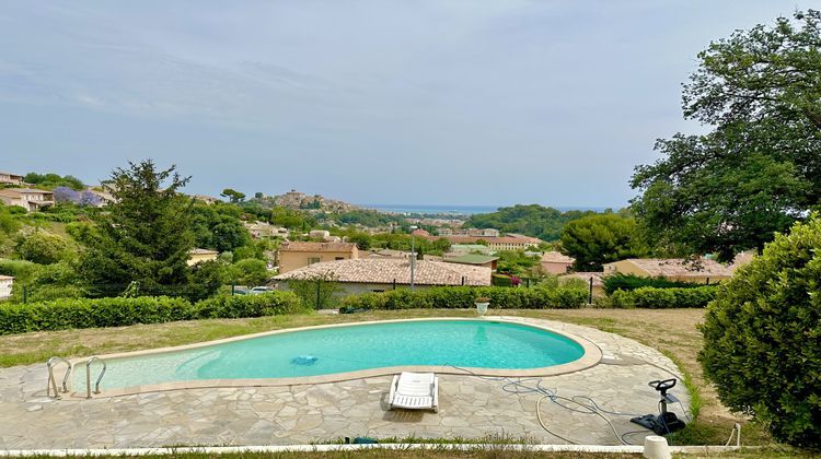 Ma-Cabane - Vente Maison Cagnes-sur-Mer, 330 m²