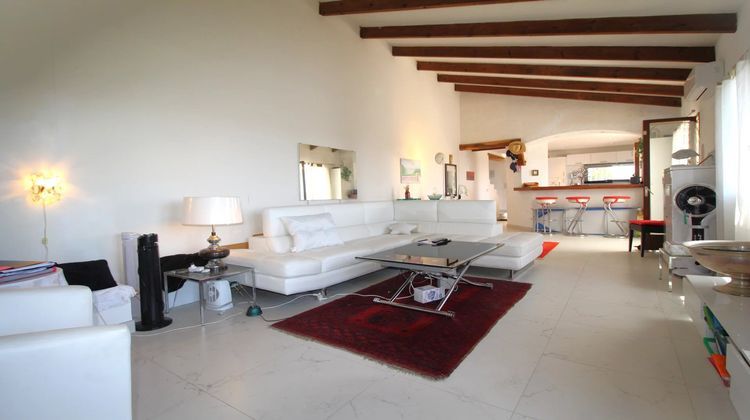 Ma-Cabane - Vente Maison Cagnes-sur-Mer, 181 m²