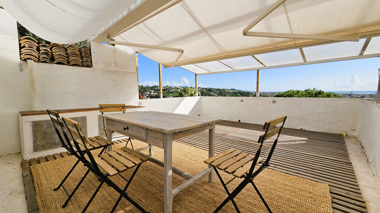 Ma-Cabane - Vente Maison Cagnes-sur-Mer, 250 m²